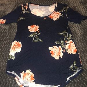 Maurices t-shirt